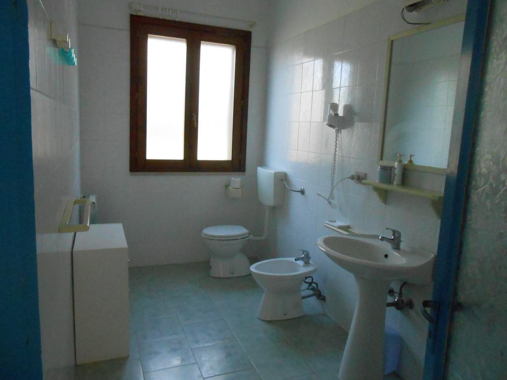 Agriturismo Tupei Hotel Calasetta Kamer foto
