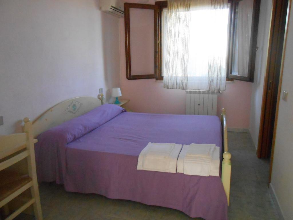 Agriturismo Tupei Hotel Calasetta Kamer foto